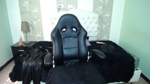 Anabella online show from 01/17/25, 02:39