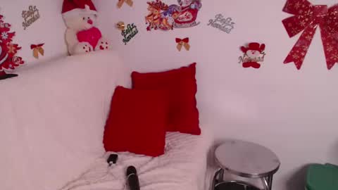 Ana online show from 12/30/24, 09:59