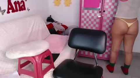 Ana online show from 11/27/25, 10:06