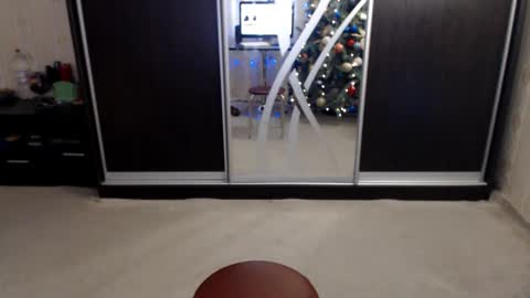 Snapshot of anabelsweet chatting on 01/09/25, 06:06 Milana online show from 01/09/25, 06:06