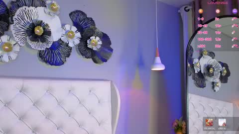 Snapshot of anabloom_ chatting on 05/07/26, 05:40 anabloom_ online show from 05/07/26, 05:40
