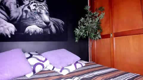 Anahi online show from 09/11/25, 04:45