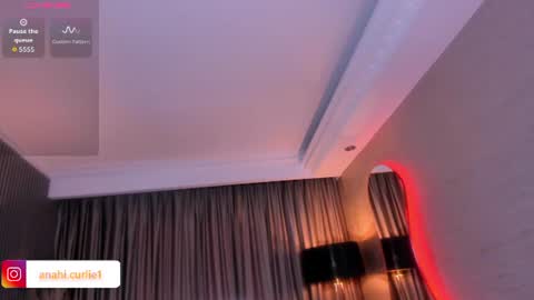 Snapshot of anahi_curlie1 chatting on 06/12/26, 11:09 Anahi Curlie online show from 06/12/26, 11:09
