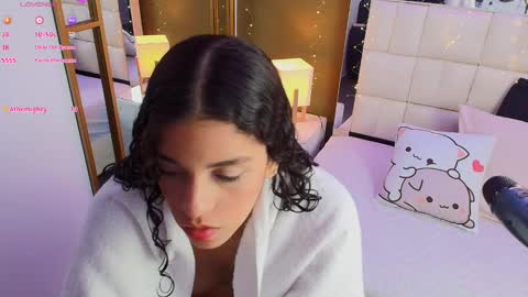 Snapshot of anahi_maite chatting on 03/06/25, 08:27 Anahi online show from 03/06/25, 08:27