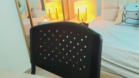 Snapshot of anahi_maite chatting on 11/29/25, 07:39 Anahi online show from 11/29/25, 07:39