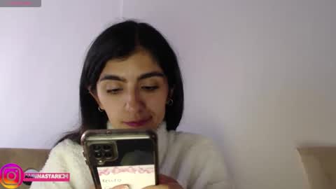 Anahi Browns online show from 09/09/25, 07:46