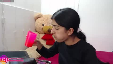 Anahi Browns online show from 10/14/25, 07:47