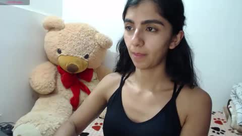 Anahi Browns online show from 02/11/26, 09:42