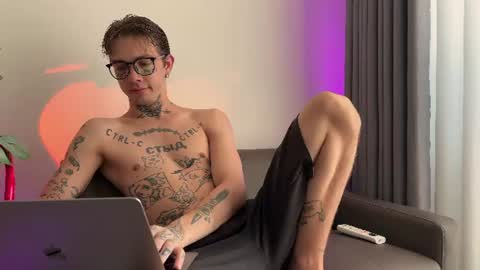 simon online show from 06/29/26, 01:56