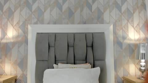   online show from 02/06/25, 11:32