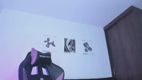      help me to get 100 thumps up  online show from 03/06/25, 06:41