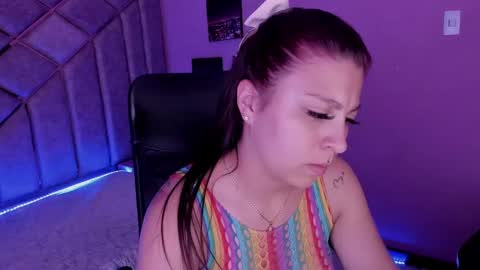 Snapshot of anal_hard_deep chatting on 01/16/25, 06:37 anal_hard_deep online show from 01/16/25, 06:37