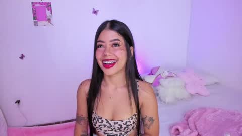 Ana online show from 01/01/25, 10:24