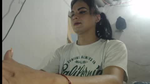 Analia smith online show from 05/08/26, 07:52