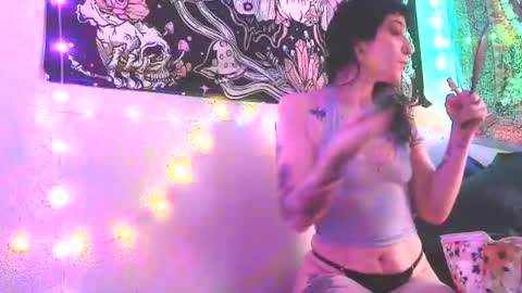 AnaLove online show from 03/28/26, 07:46