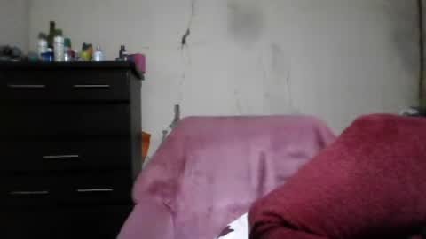 Snapshot of analslut1987 chatting on 06/20/26, 04:15 analslut1987 online show from 06/20/26, 04:15