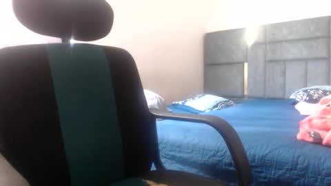 Snapshot of analy_hot chatting on 06/10/26, 06:18 analy_hot online show from 06/10/26, 06:18