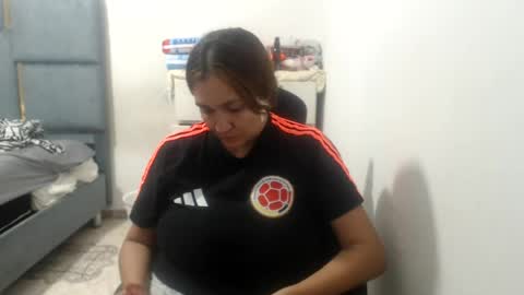 Snapshot of analy_hot chatting on 07/04/26, 04:40 analy_hot online show from 07/04/26, 04:40