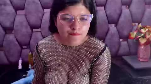 catherin owen online show from 12/20/24, 08:28