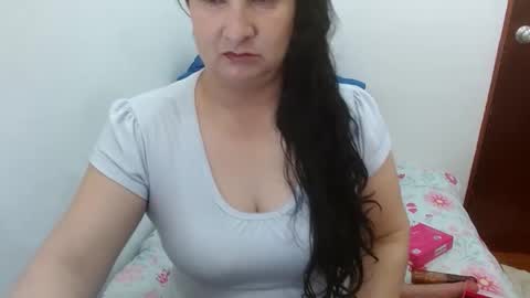 Snapshot of anamaria288 chatting on 05/03/26, 01:39 anamaria288 online show from 05/03/26, 01:39