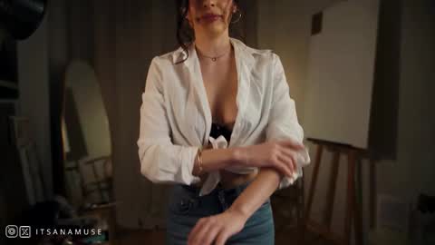 Snapshot of anamuse chatting on 02/18/26, 09:44 Ana online show from 02/18/26, 09:44