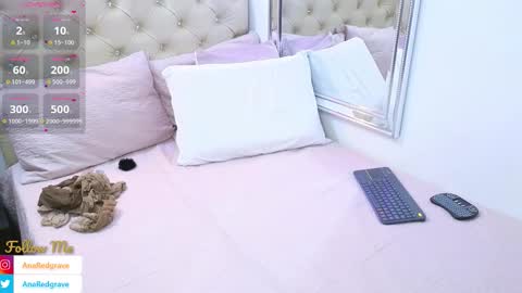 Anastasia Redgrave online show from 03/16/26, 08:18