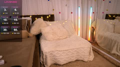 Snapshot of anarhodes chatting on 01/06/25, 06:58 Anna online show from 01/06/25, 06:58