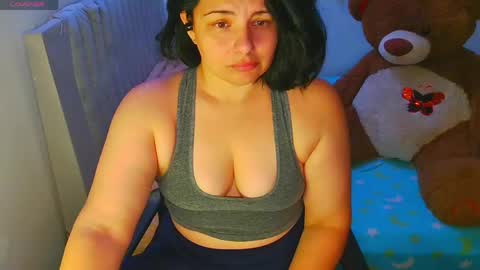 Ana online show from 04/22/26, 01:23