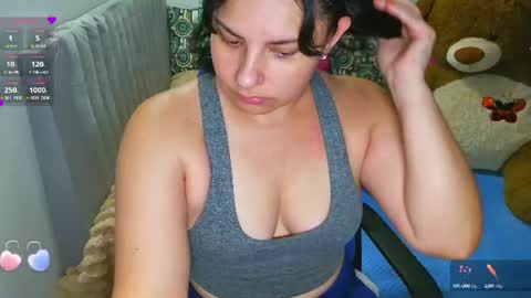 Snapshot of anaspark chatting on 06/23/26, 12:47 Ana online show from 06/23/26, 12:47