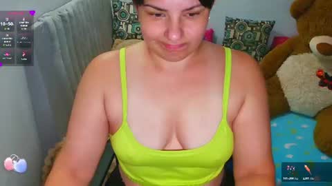 Snapshot of anaspark chatting on 07/12/26, 11:45 Ana online show from 07/12/26, 11:45