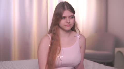 Anastacia online show from 04/23/26, 08:24