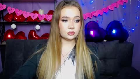 anastacyyellig online show from 02/03/25, 04:14
