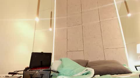 anastasia online show from 10/29/25, 03:20