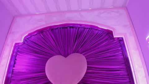 anastasia online show from 11/17/25, 03:12