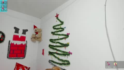 Snapshot of anastasia_tuya chatting on 12/10/24, 11:19 anastasia online show from 12/10/24, 11:19