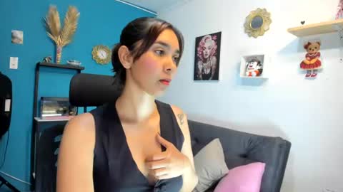 Snapshot of anastasia_tuya chatting on 07/15/26, 09:53 anastasia online show from 07/15/26, 09:53