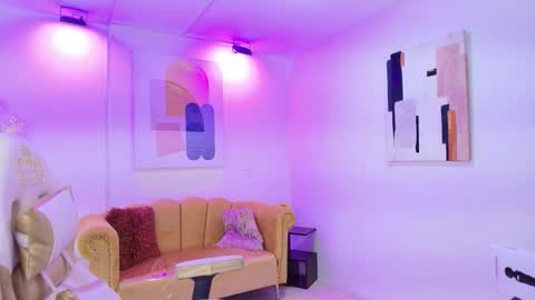 Anastasia  online show from 11/09/25, 04:00