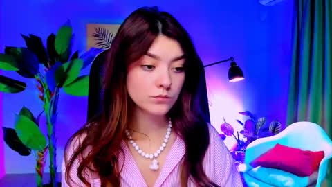 Ana online show from 11/22/25, 01:54