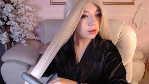 Ana online show from 10/12/25, 12:48