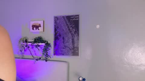 Kendra  online show from 04/12/26, 11:26