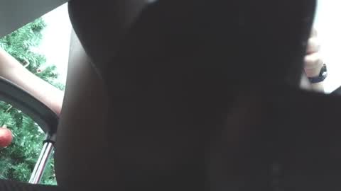   online show from 12/05/25, 11:52