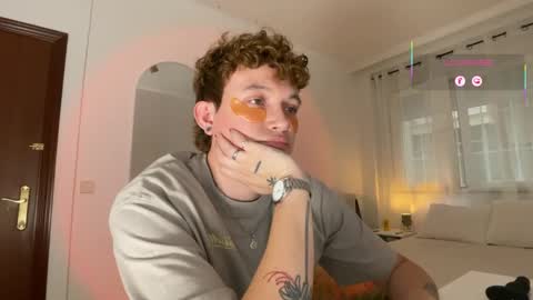 Snapshot of anddres_boss chatting on 05/06/26, 01:27 Tell Me ANDRESS ----- online show from 05/06/26, 01:27