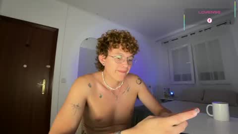 Snapshot of anddres_boss chatting on 06/11/26, 09:57 Tell Me ANDRESS ----- online show from 06/11/26, 09:57