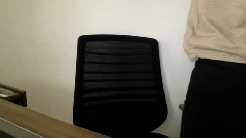 Snapshot of andees222 chatting on 01/27/25, 06:09 Andees222 online show from 01/27/25, 06:09