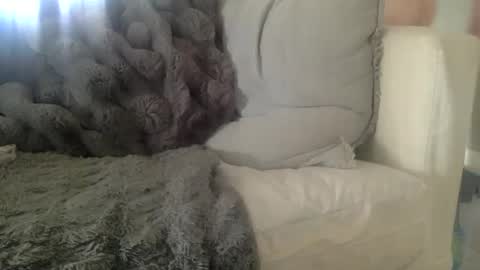 Snapshot of andees222 chatting on 02/28/25, 07:56 Andees222 online show from 02/28/25, 07:56