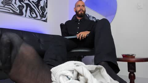 Andrs   -                   online show from 01/25/25, 09:46