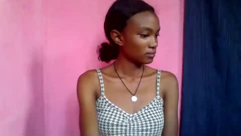 andohh237973 online show from 11/24/25, 11:54