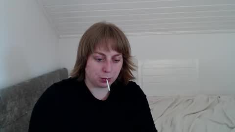Snapshot of andorphina chatting on 03/19/26, 11:14 Andorphin online show from 03/19/26, 11:14