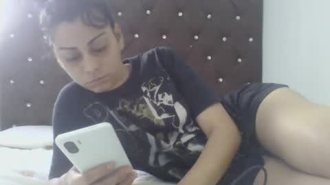 Snapshot of andr267969 chatting on 01/22/25, 02:03 rosario online show from 01/22/25, 02:03