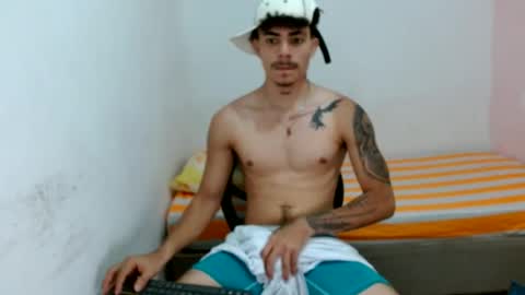 Snapshot of andr_093 chatting on 06/23/26, 09:29 andr_093 online show from 06/23/26, 09:29